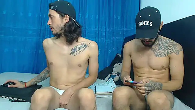 Snapshot of Hot_Sharks_ chatting on September 13, 6:54 am Hot Sharks online show from September 13, 6:54 am