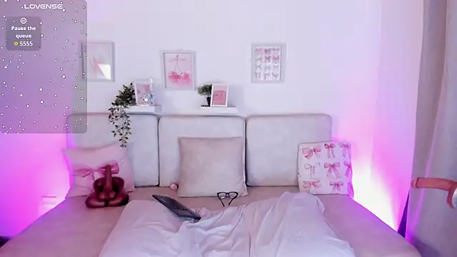 Malka Burning online show from November 17, 8:09 pm