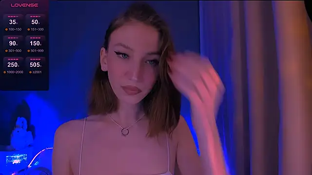 ellaamber online show from November 27, 1:52 am