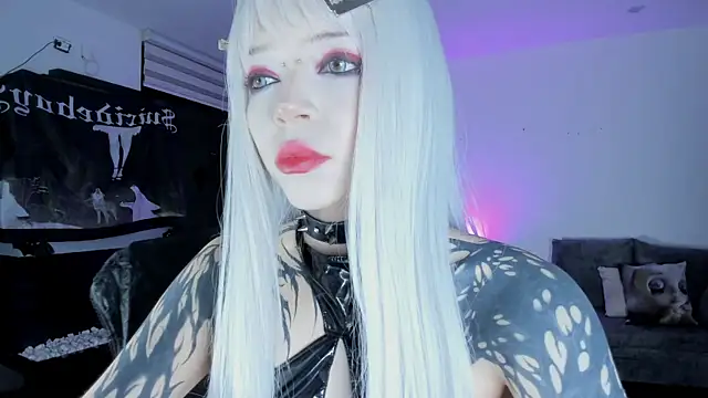 SophieHill gh online show from June 11, 12:32 am