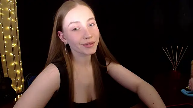 SindiWatsoon online show from April 22, 2:25 pm