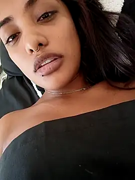 VictoireFeller online show from September 13, 3:20 pm