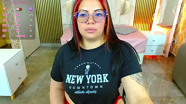 martinna tay online show from November 8, 6:29 am