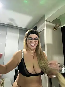 LARIANA RIVERA23 online show from October 25, 5:59 am