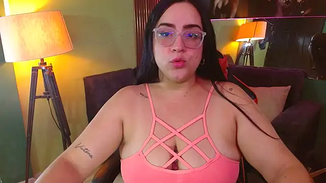 Sofiia davis23 online show from November 18, 2:40 pm