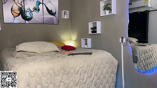 wendy alejo1712 online show from April 11, 1:55 am