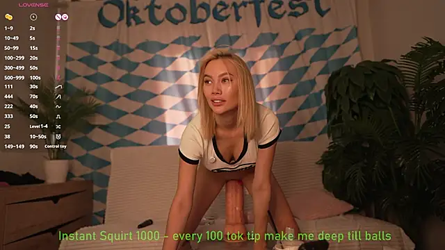 Bestie Online online show from September 27, 6:20 am