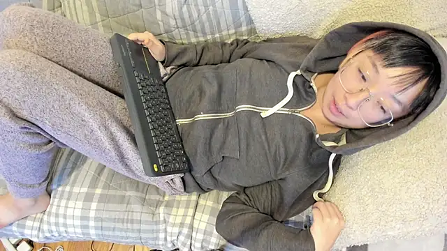 luxgray online show from October 16, 1:08 am