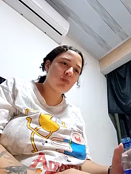 Liancy online show from March 6, 3:01 am