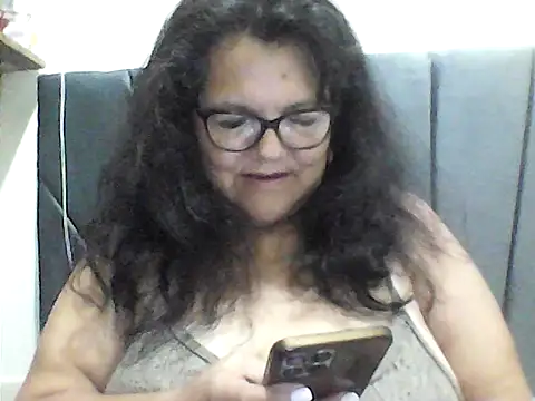 kassandra02 online show from October 3, 3:06 pm