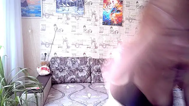 yourhottestorgasm online show from August 3, 9:59 am
