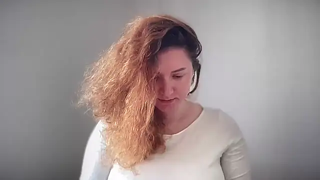 Foxy and classy online show from April 26, 2:15 pm