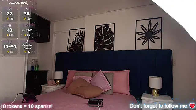 Tifanny grey online show from October 1, 7:52 pm