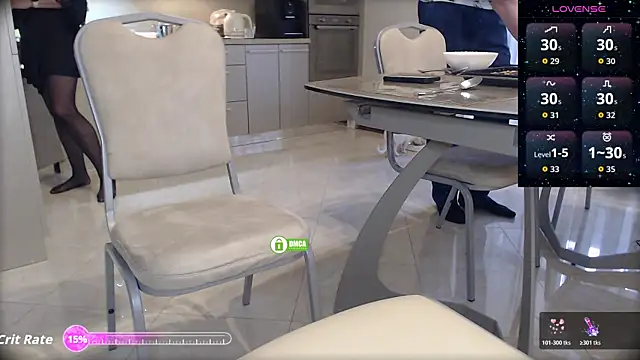 xxx lovers xxx online show from April 18, 12:07 pm