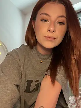 Mia-Minou online show from July 5, 12:55 pm