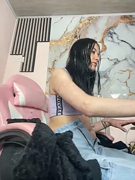 Isabella 21x online show from February 19, 12:59 pm