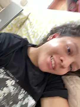 Snapshot of Sophie_milk chatting on October 5, 4:45 pm Sophie milk online show from October 5, 4:45 pm