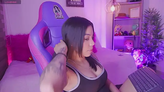 madelyn rose  online show from February 21, 6:36 am