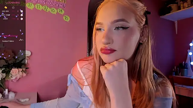 CarolineLovers online show from September 26, 10:29 pm