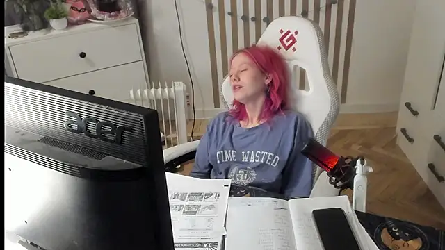 Silly  Milly online show from February 8, 5:05 pm