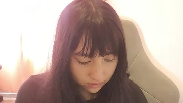 emitaa17228o online show from June 13, 7:22 pm