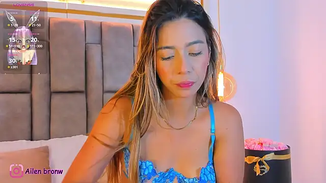 elianabrown online show from December 18, 11:20 pm