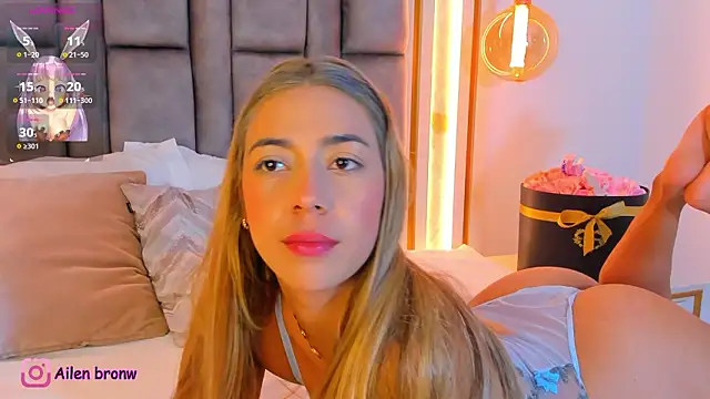 elianabrown online show from February 14, 12:34 am