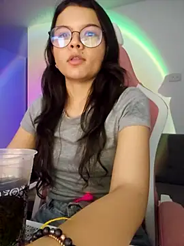 azumiichan online show from October 9, 12:26 am