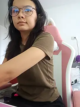 azumiichan online show from January 16, 1:40 pm