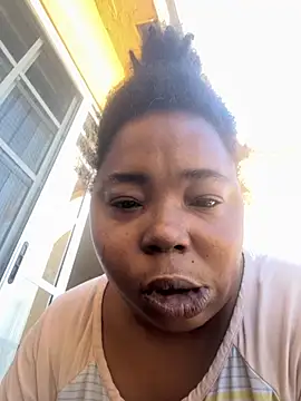 Snapshot of JCCaramelbarbie1 chatting on October 21, 3:05 pm JCCaramelbarbie1 online show from October 21, 3:05 pm