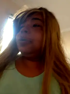 JCCaramelbarbie1 online show from January 6, 9:18 pm