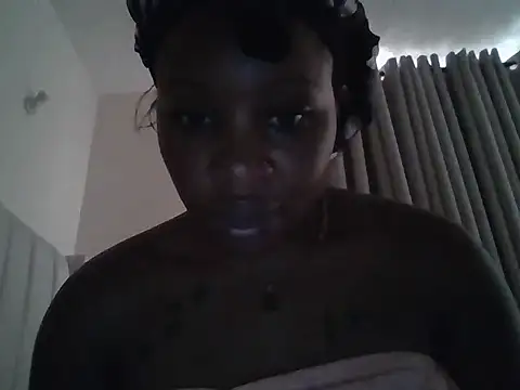 Queen loveer online show from February 18, 11:42 am