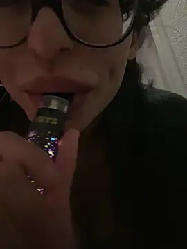 myloveforyouu online show from February 2, 4:55 am