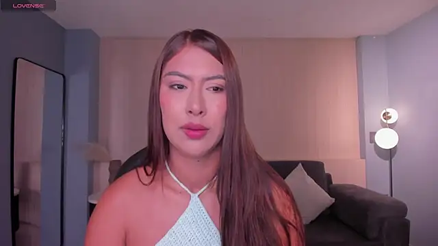 ArianaDumont online show from May 28, 11:08 am