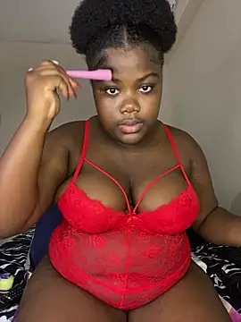 HornyxLadie online show from July 18, 12:36 am