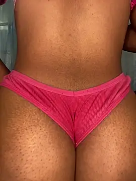 naughtybitches5 online show from December 18, 4:17 am