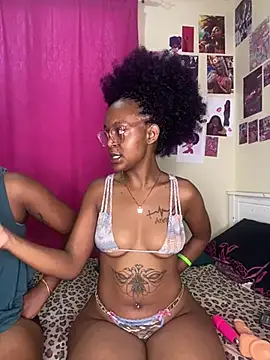 naughtybitches5 online show from January 14, 4:06 am