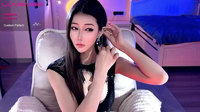 JoooJo  online show from April 17, 10:28 am