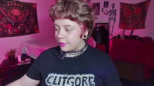 Sabrina scarlett online show from April 5, 6:45 am