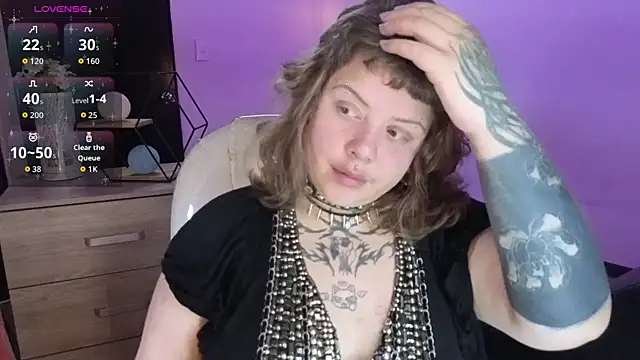 Sabrina scarlett online show from November 5, 4:40 am