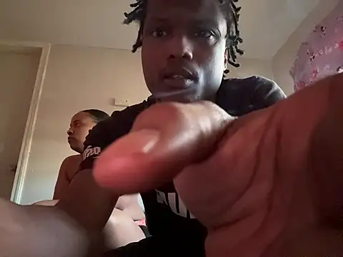 tre512 online show from December 22, 9:40 pm