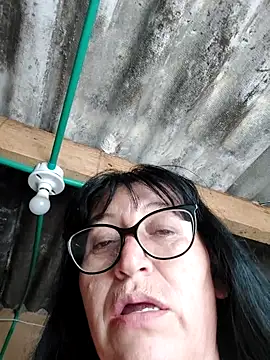 clarita 01 online show from October 25, 12:24 pm