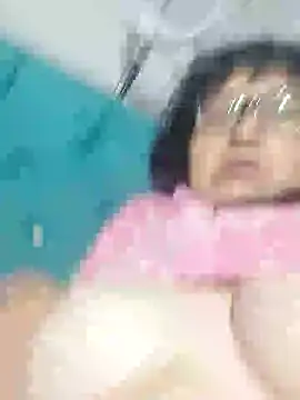 clarita 01 online show from June 2, 10:38 am