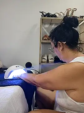 amaranta c online show from November 29, 5:28 pm