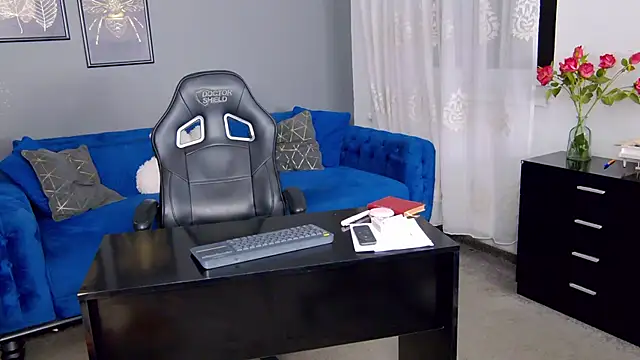 AnneHove online show from October 24, 1:56 am