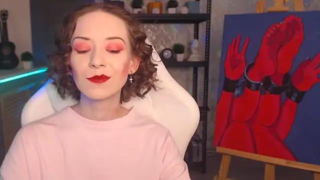 FascinatingEyess online show from October 31, 6:12 pm