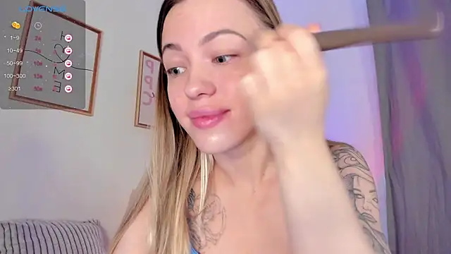 damn cutie online show from February 17, 8:02 am