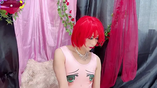 Lunaelle online show from April 24, 5:32 am