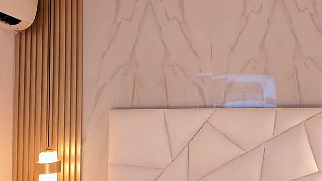 belacampbell online show from December 17, 5:22 am