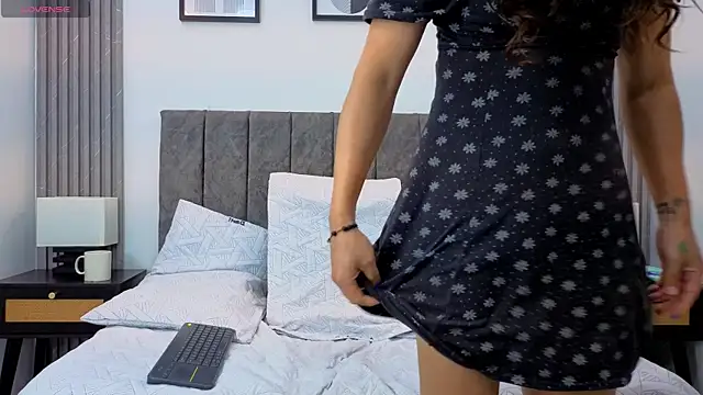 Luciana Ortiz1 online show from November 19, 4:29 pm